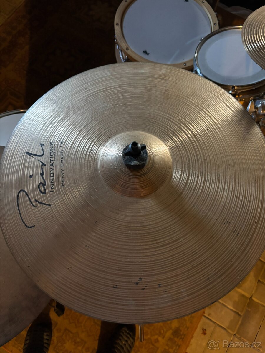 Paiste Innovations - Heavey Crash 18"