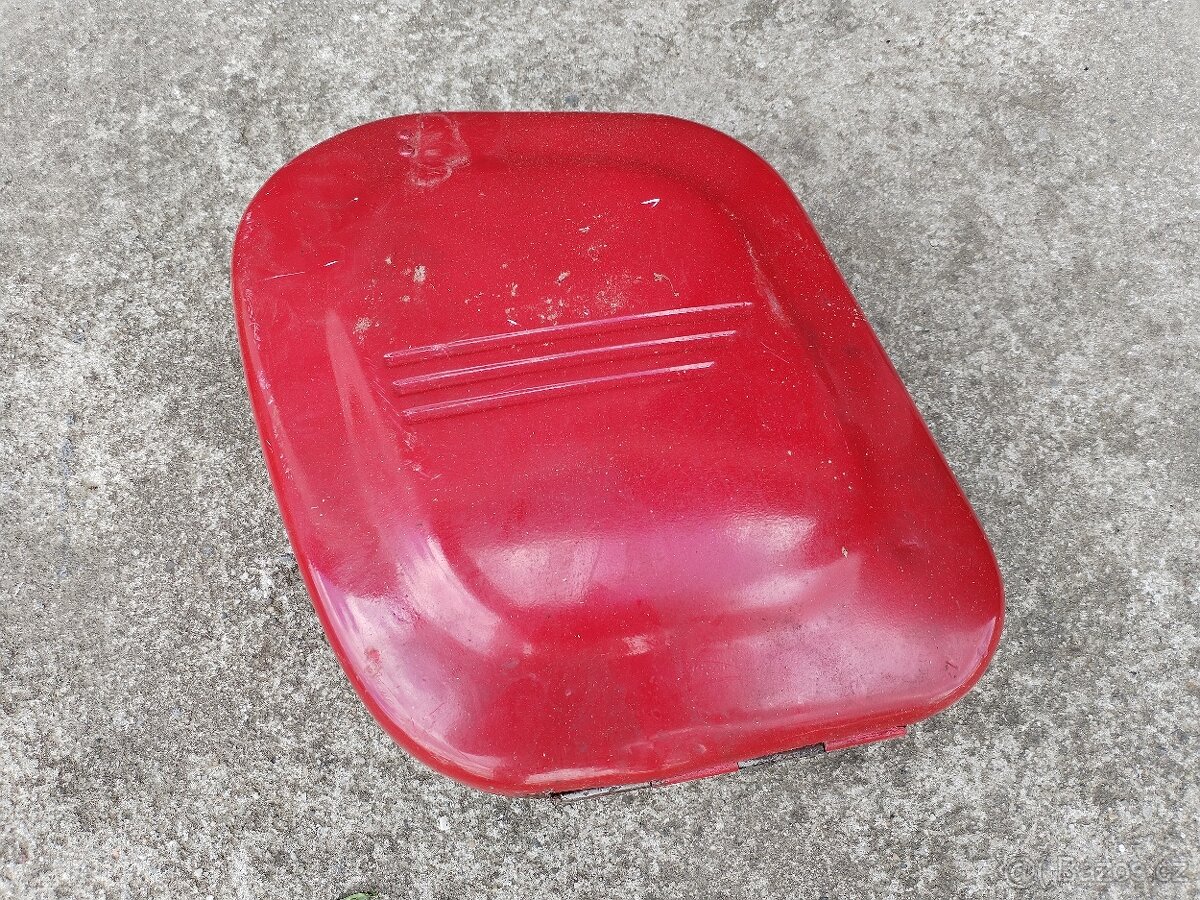 Kastlík baterie Jawa 250 350 Panelka