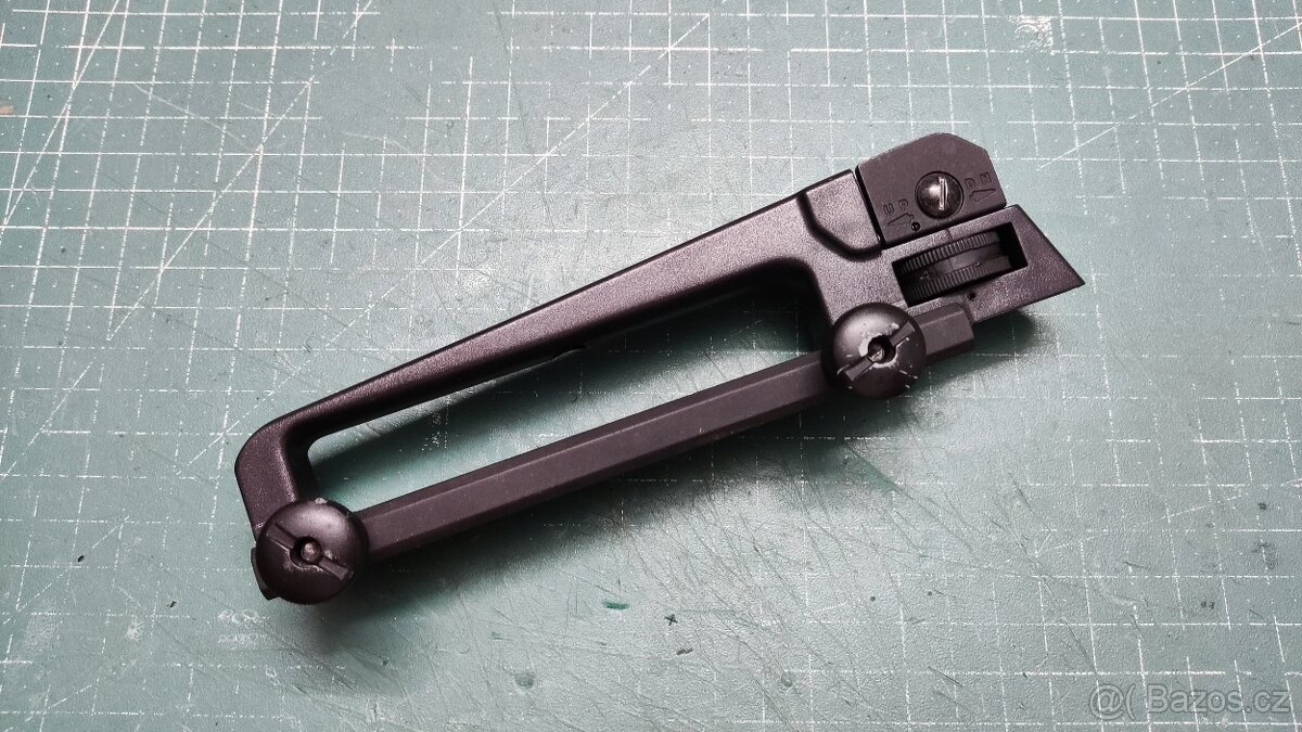 SRC plastový carry handle M4