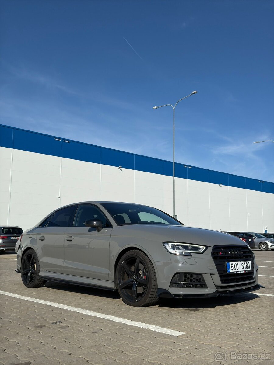 Audi S3 8V