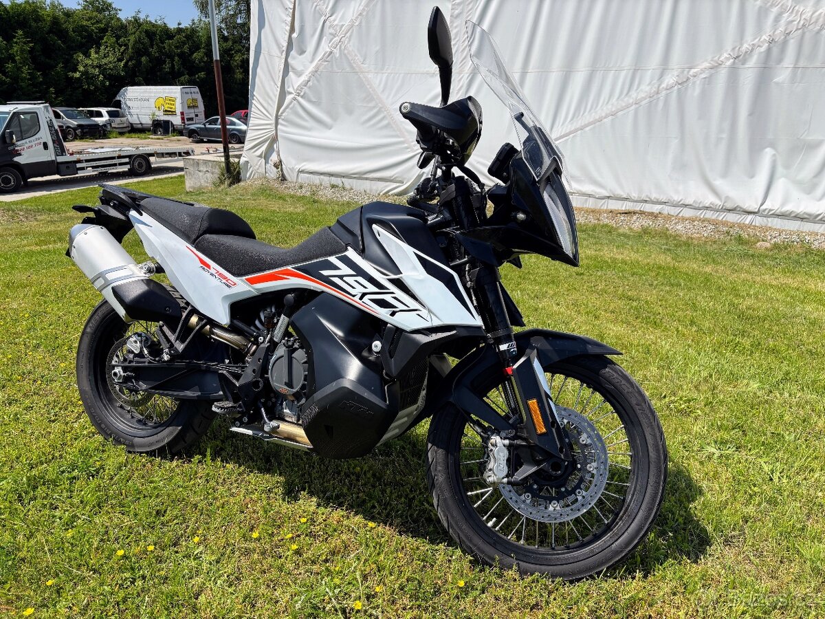 KTM 790 Adventure v TP 35kw NOVÉ VAČKY