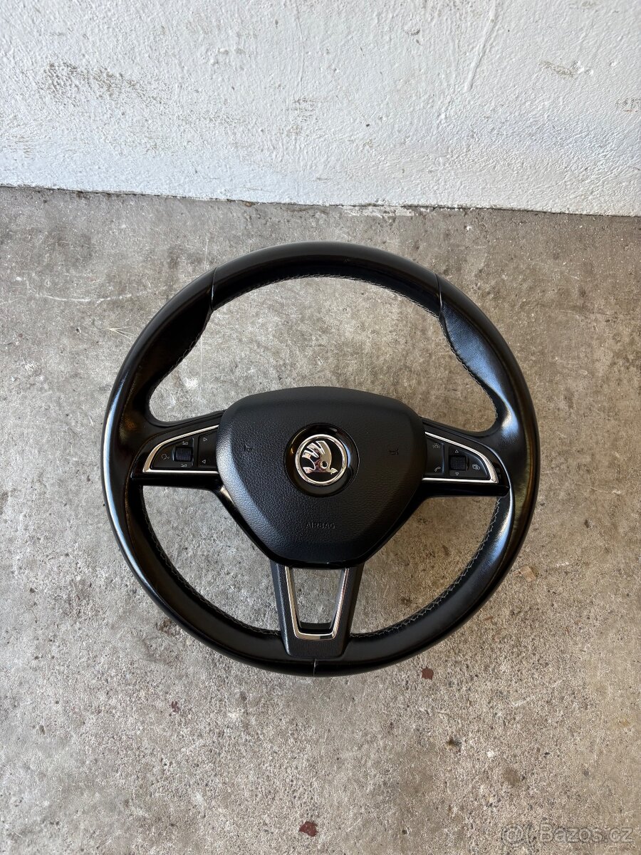 Volant Octavia 3