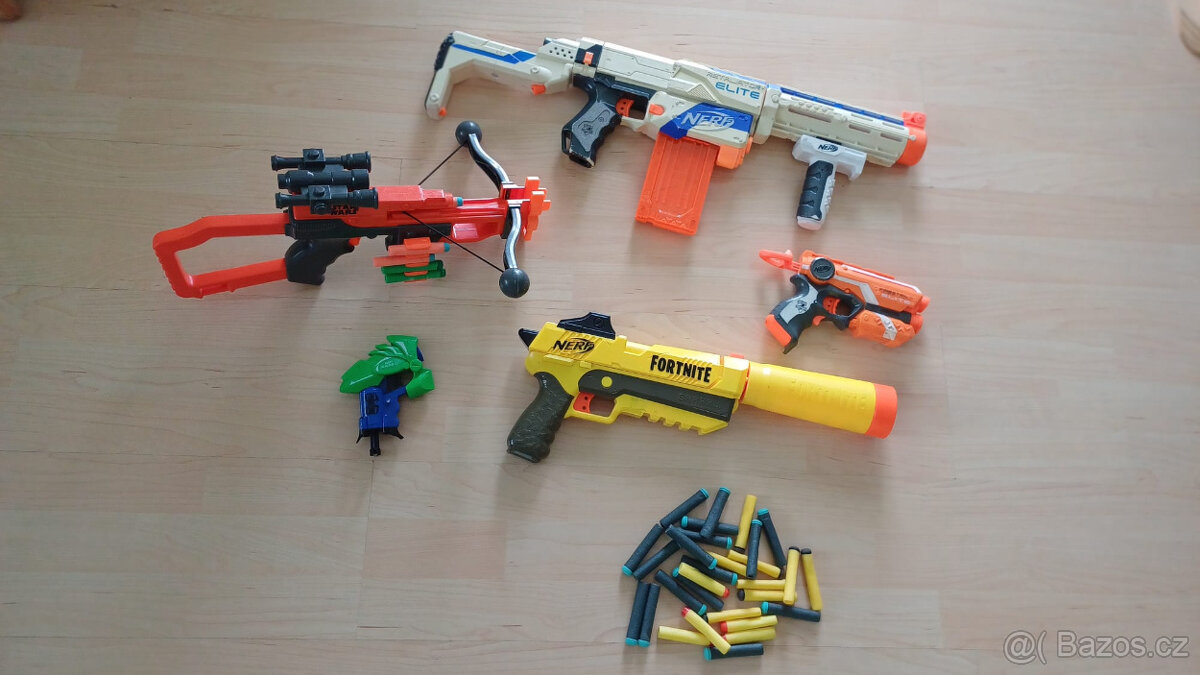 Sada set zbraní Nerf