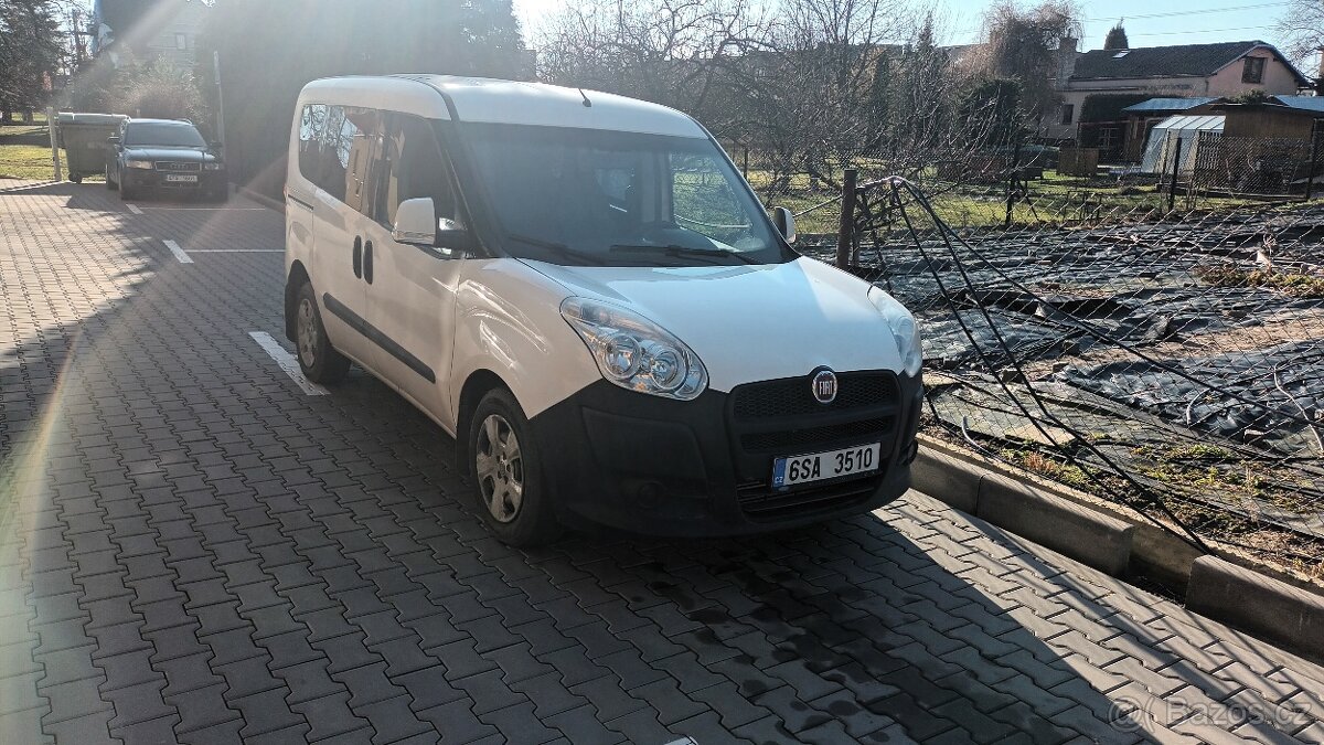 Fiat Doblo 1.3 diesel,5míst 06/2014, 2 majitel