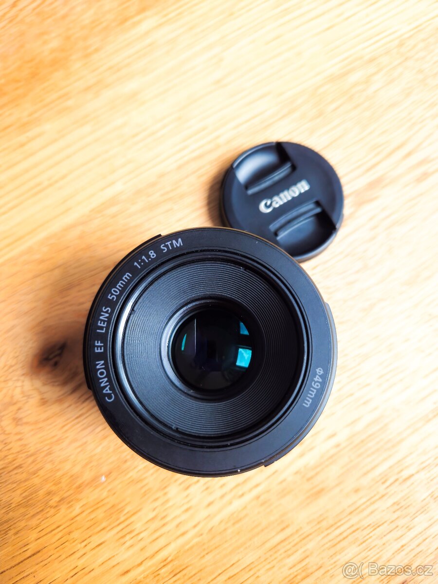 Canon EF 50mm f/1.8 STM