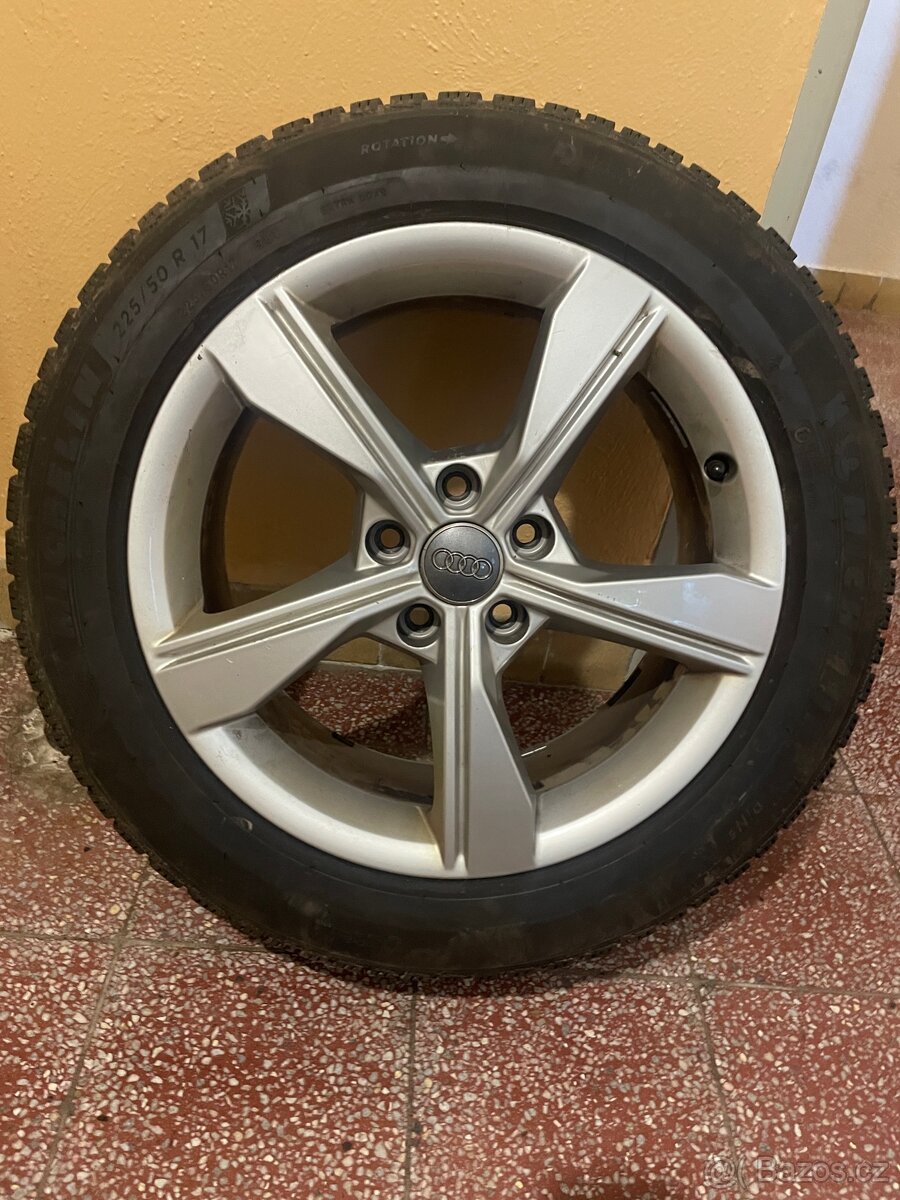 Kola originál Audi 225/50 R17+zimni pneu75%