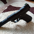 AAP-01 GBB pistole + plyn + 1500 kuliček – komplet balení