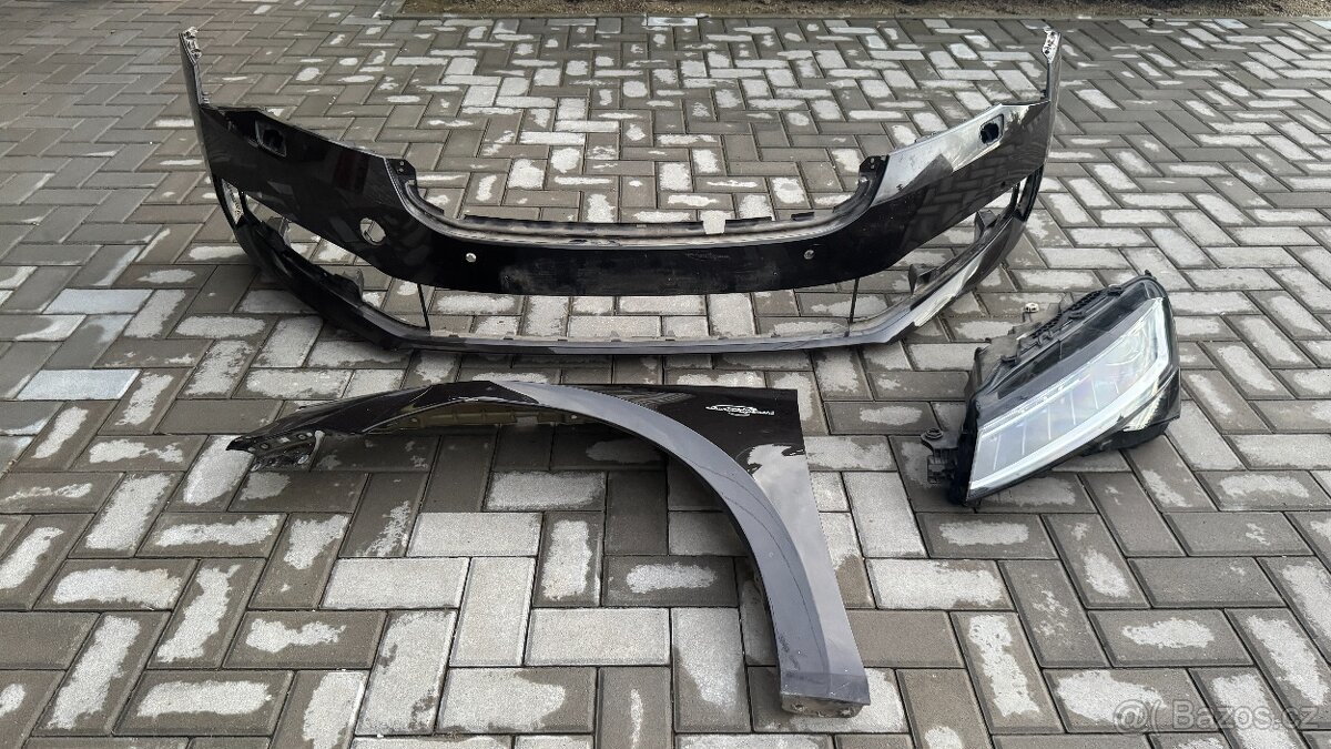Světlo LED,přední nárazník a Škoda Superb III fl