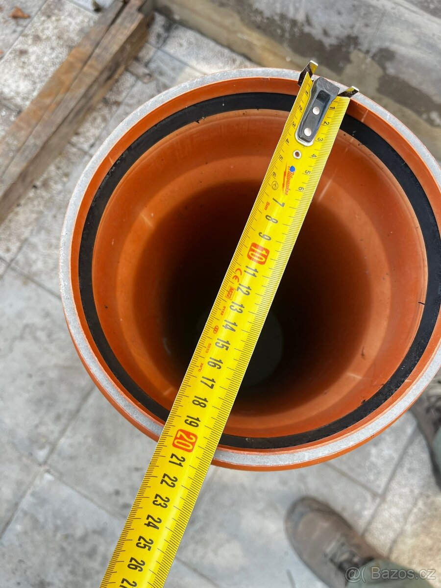 POSTAVEBNI VYPRODEJ PREKLADY TRAVERZY ROZVADEC KG roura 200m