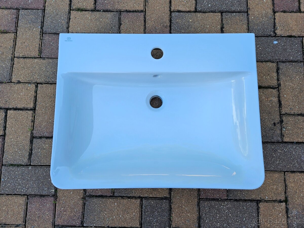 Umyvadlo do koupelny šíře 60cm