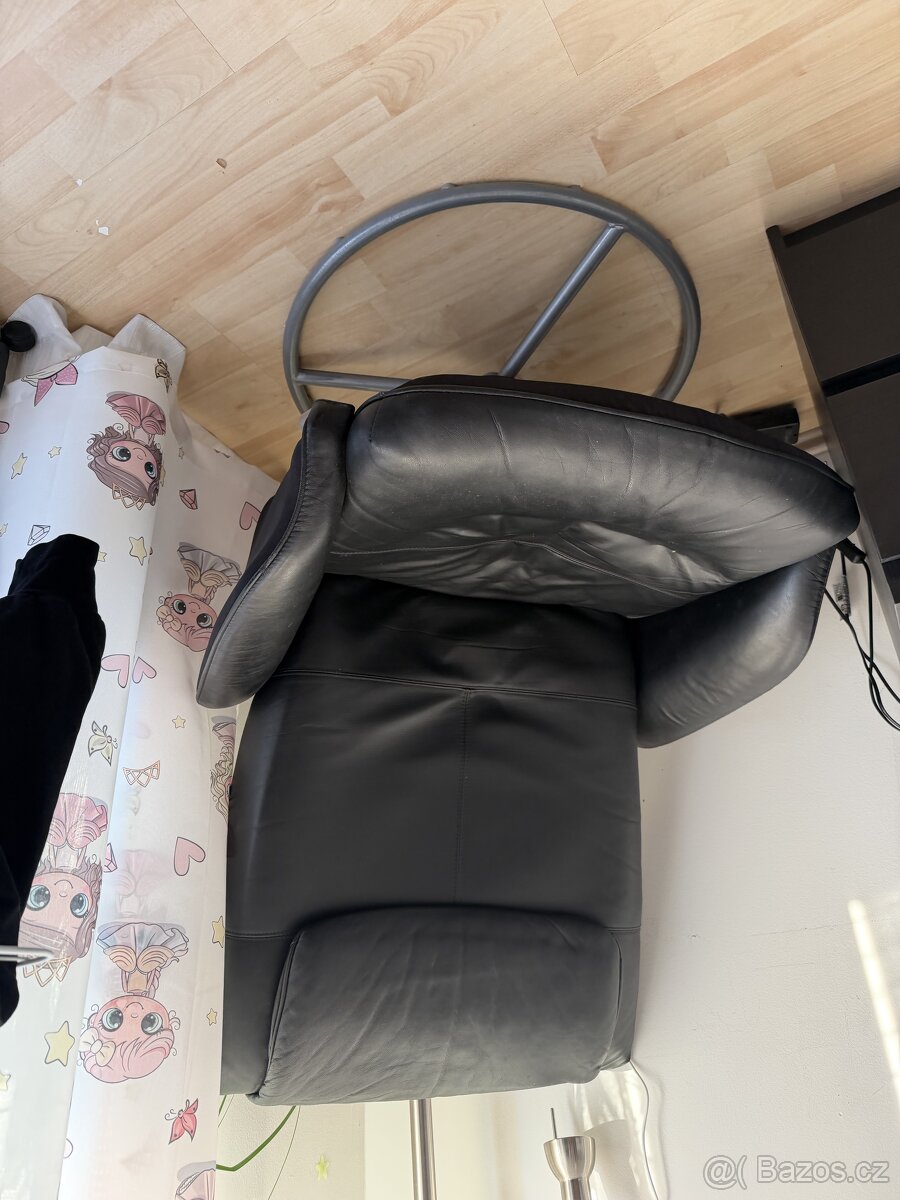 Kožené křeslo Ikea Malung