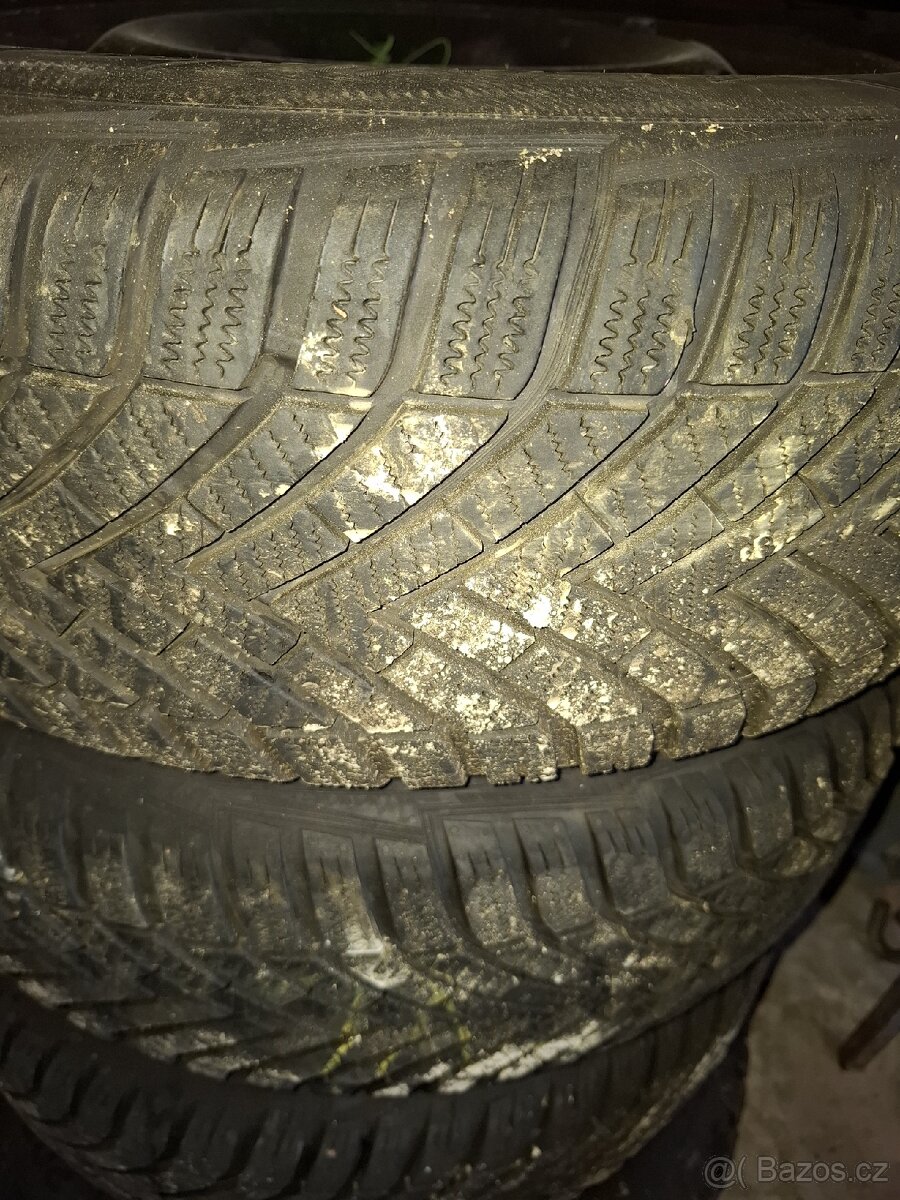 Pneu 205/55 r16