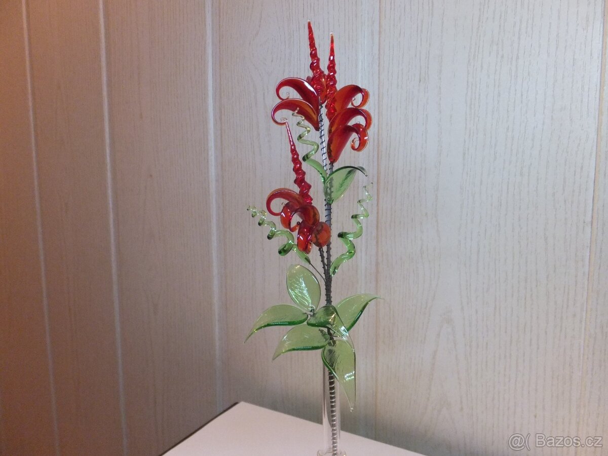 Starožitná krásná skleněná kytička, Jaroslav Brychta ŽBS.