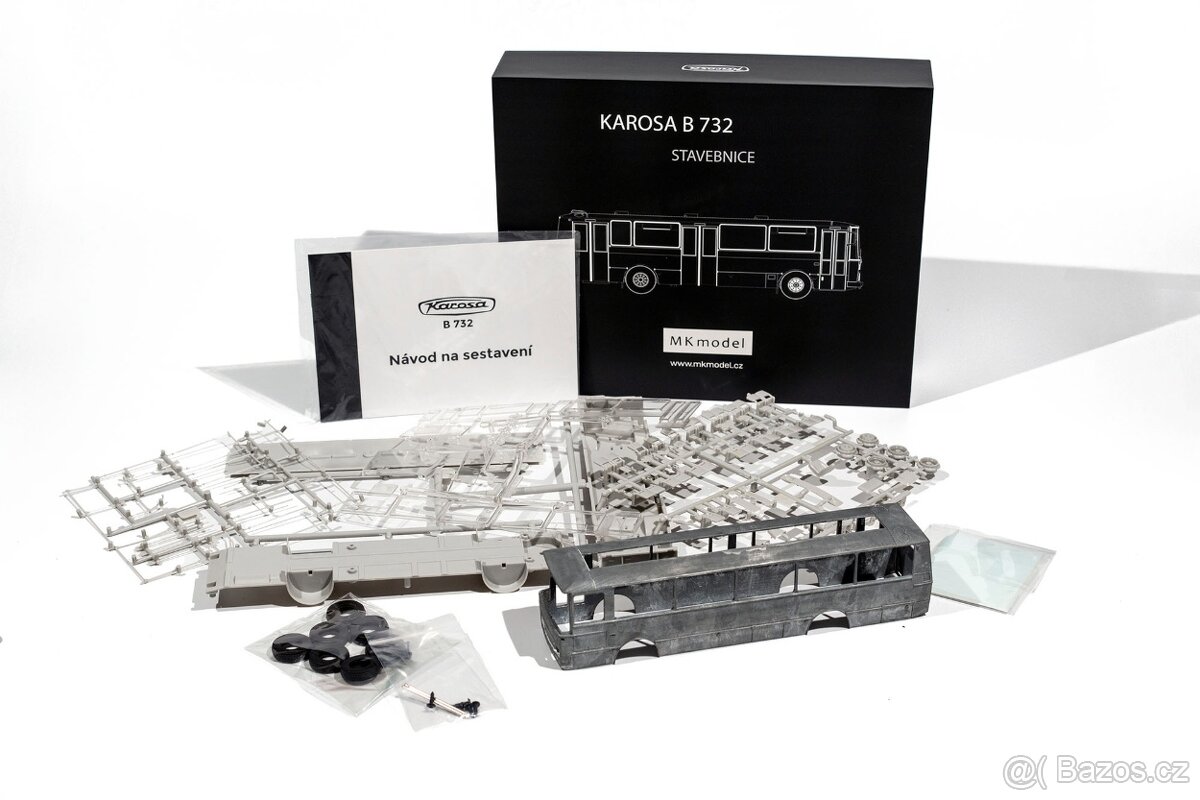 Stavebnice modelu Karosa B 732 v měřítku 1:43