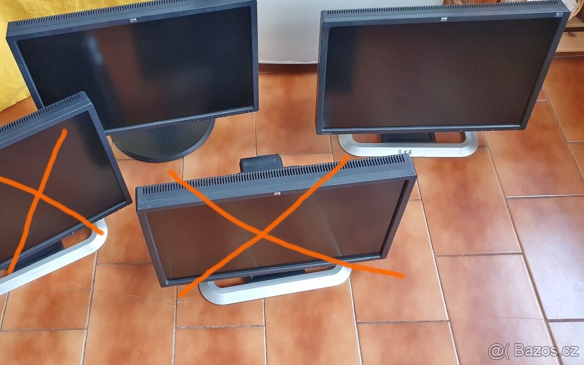 2x HP LP2275w (22palců)