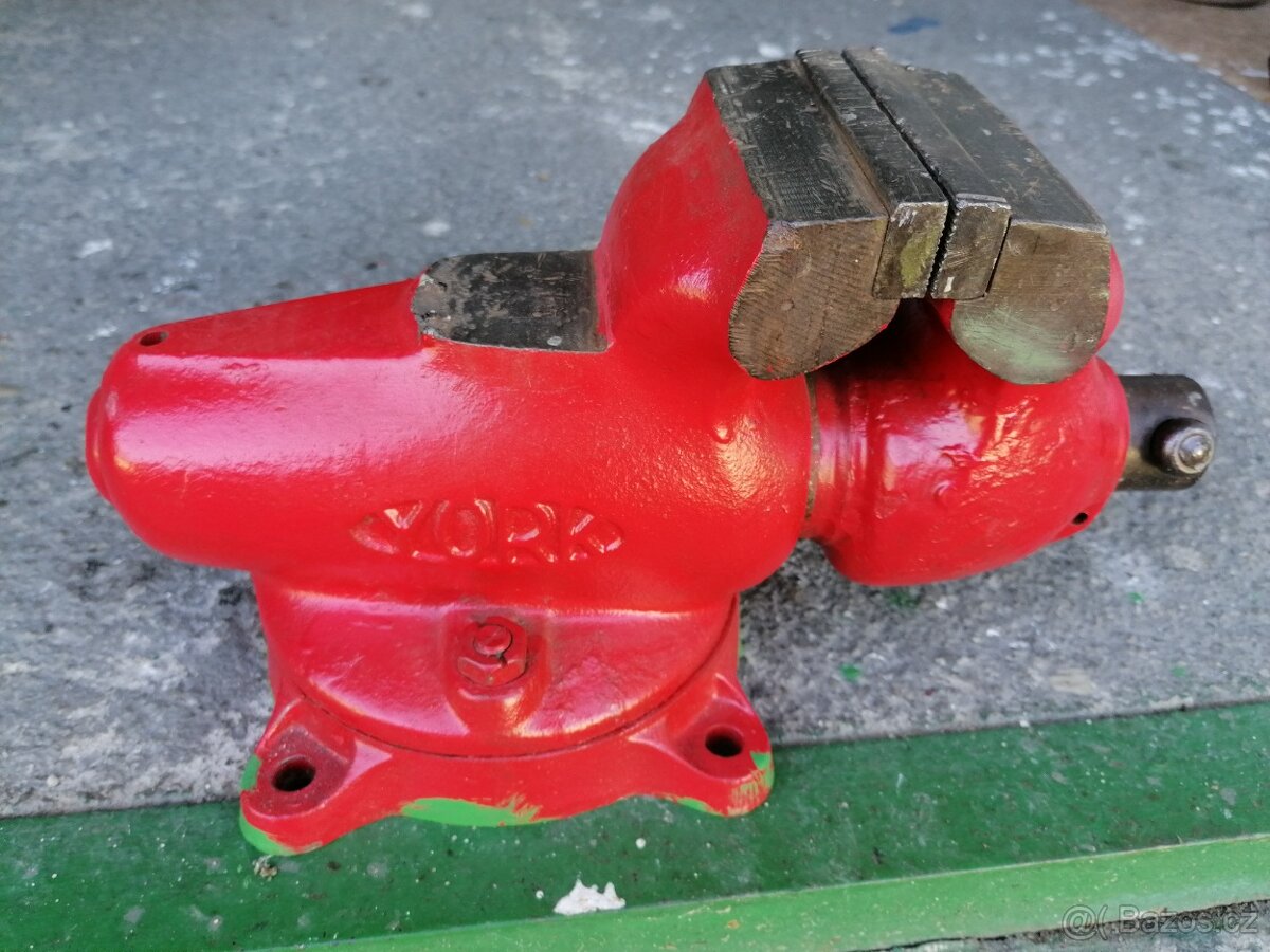 Stolní svěrák YORK