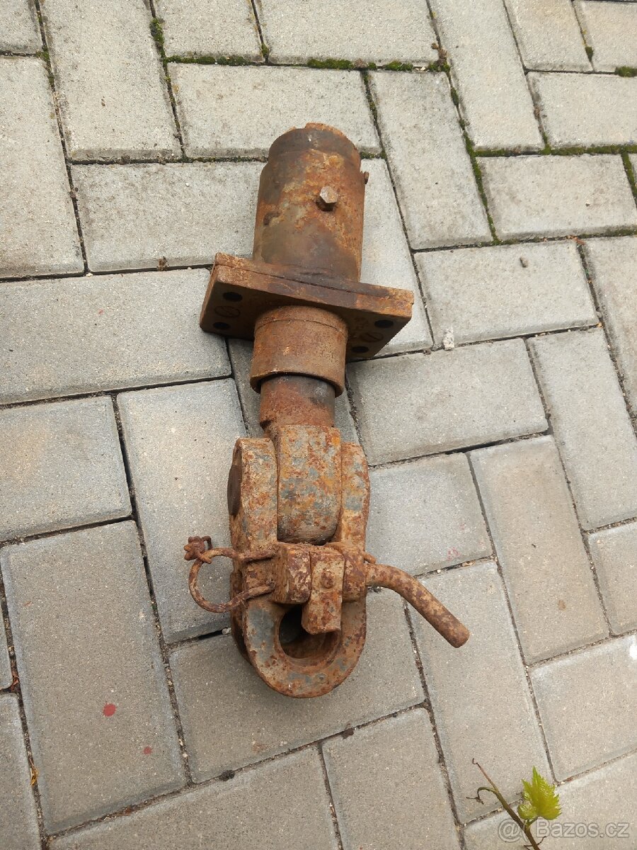 Závěs V3S - PRODÁM