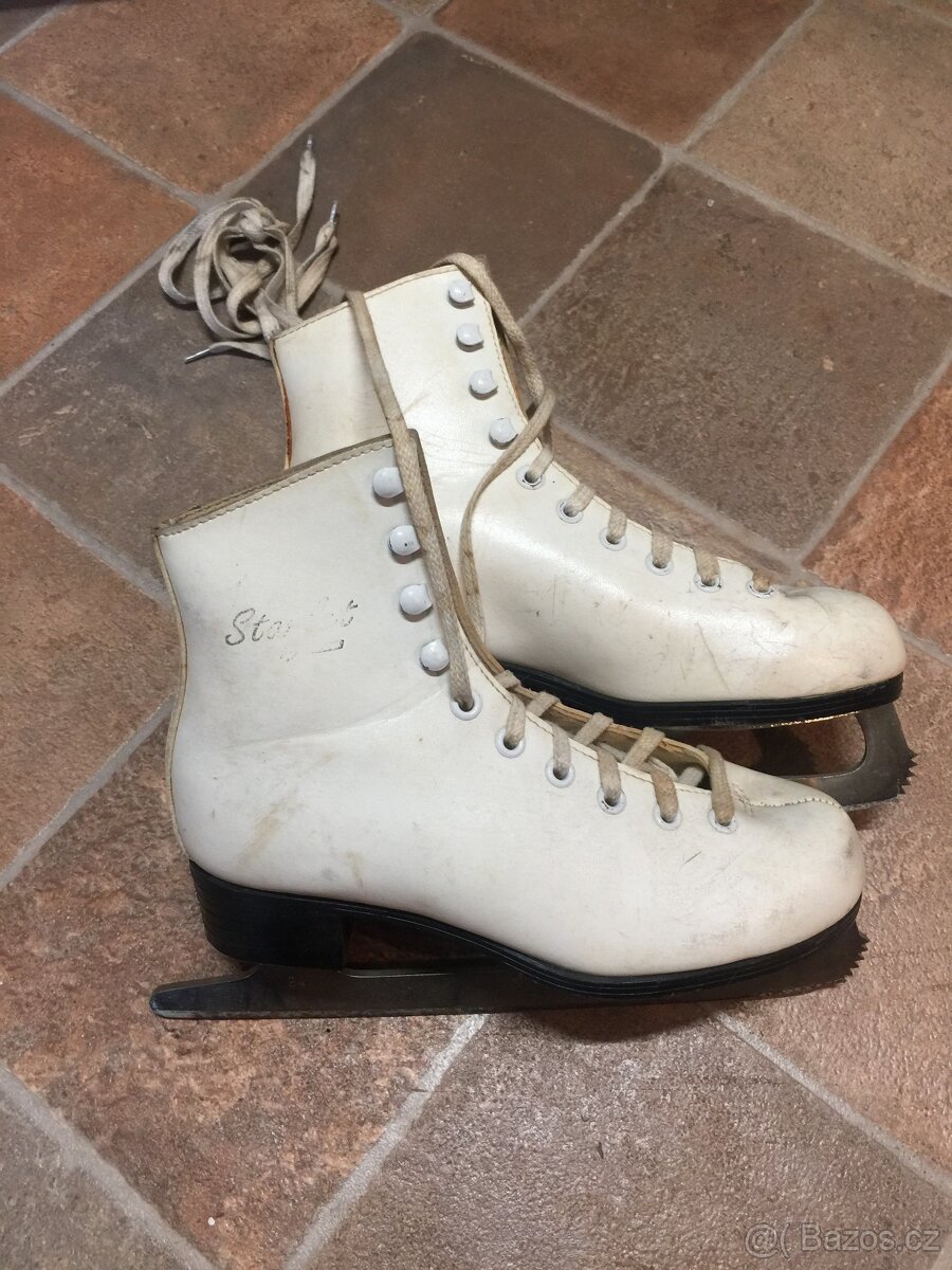 Brusle klasické dámské dívčí vel. 34