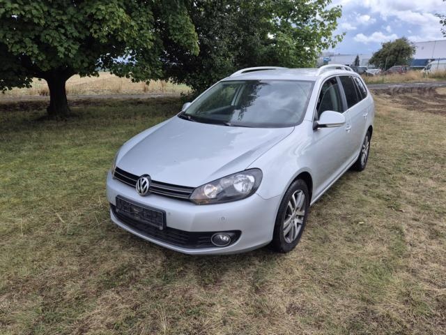 Prodám Volkswagen Golf 1.6 TDI 77KW - AUT. KLIMATIZACE