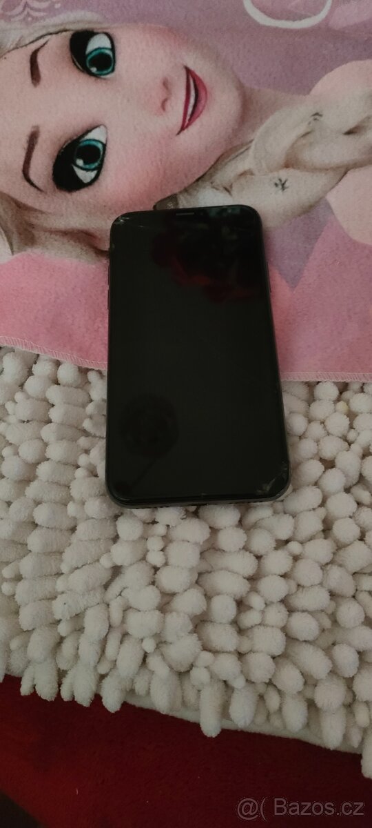 Vymenim iphon 11 68gb