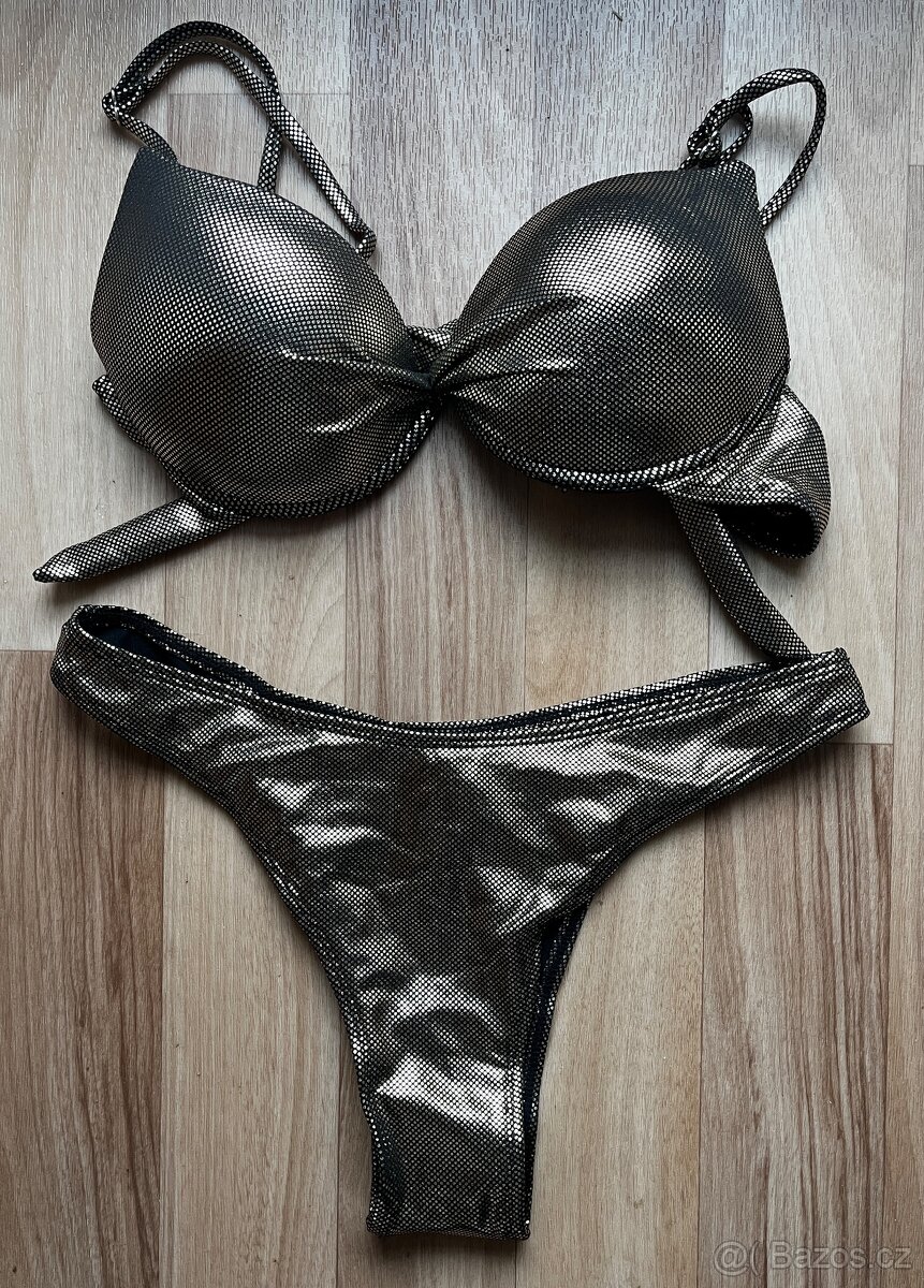 Nové dvojdílné plavky vel. S