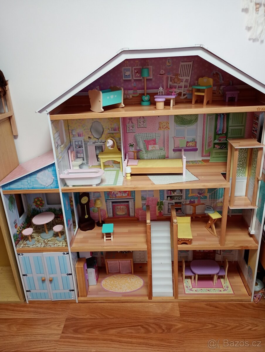 Domeček pro panenky Barbie Kidkraft