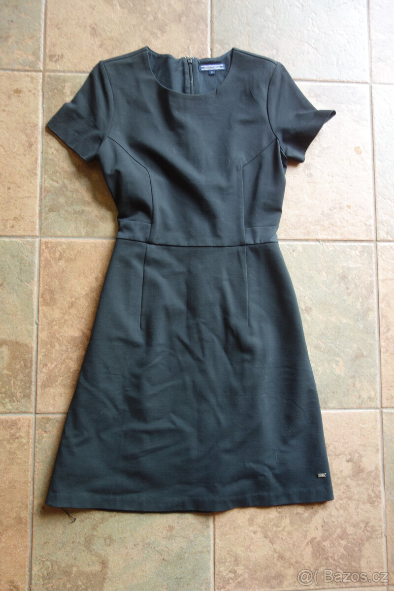 šaty TOMMY HILFIGER vel XS