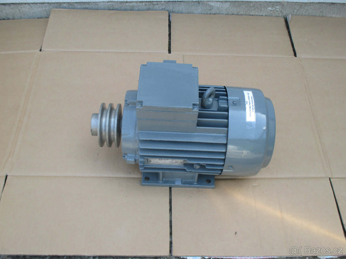Elektromotor AP100L-2 3KW  2850 ot/1min.