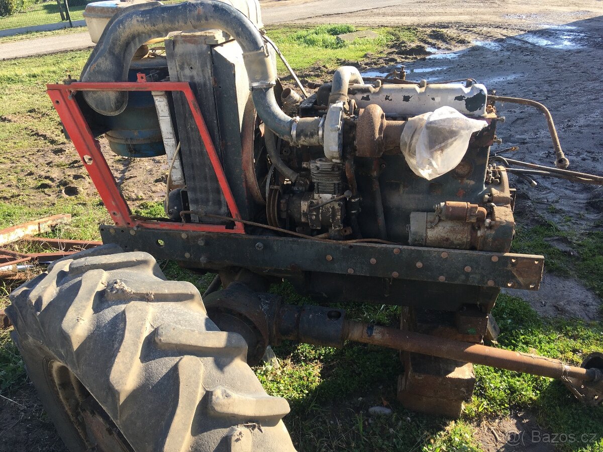 Zetor 10045 Crystal na díly a možno doklady