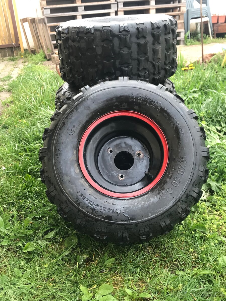 Kola pro čtyřkolku Hummer 125 ccm