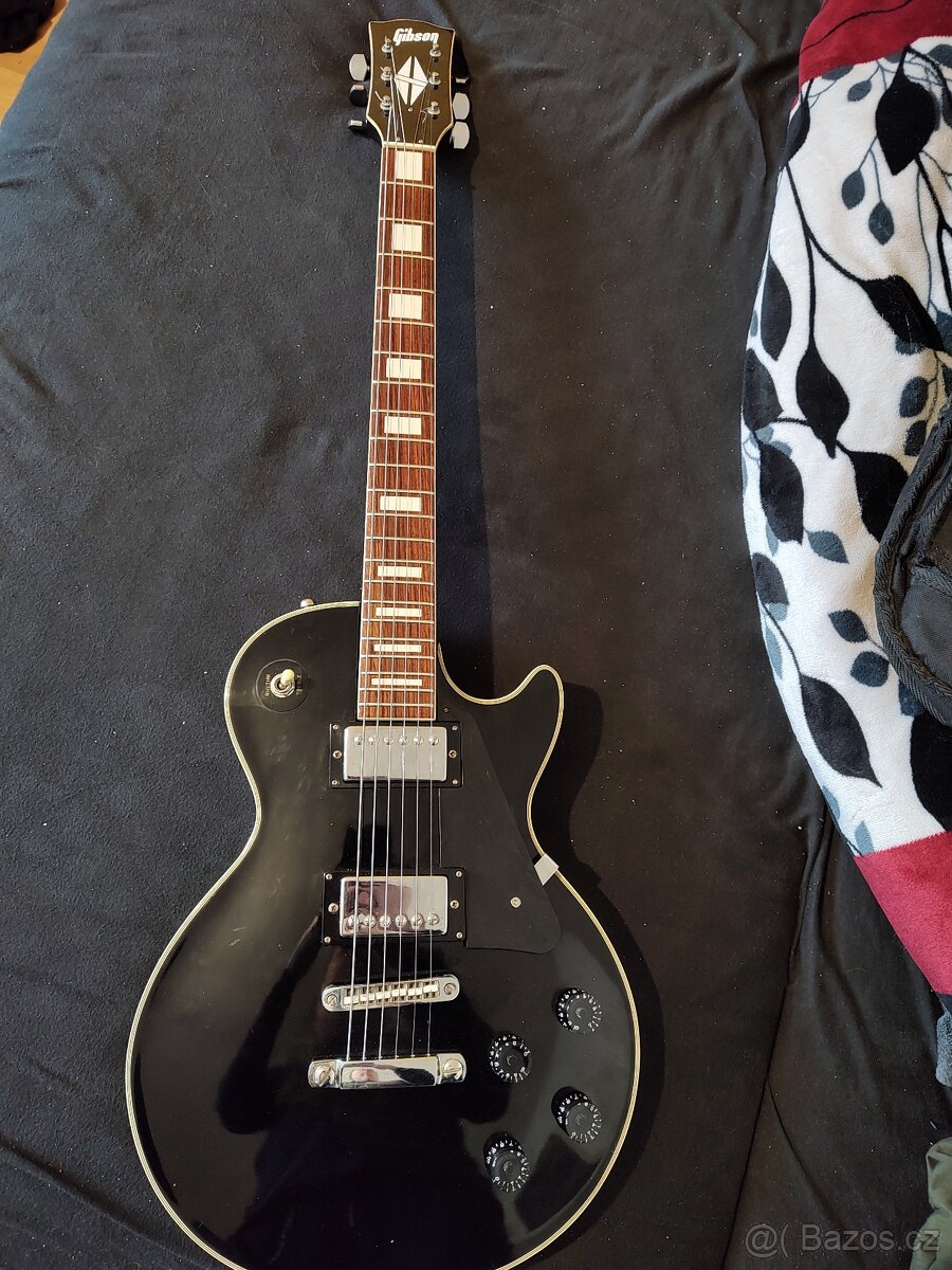 Les Paul Custom kopie japonská kytara