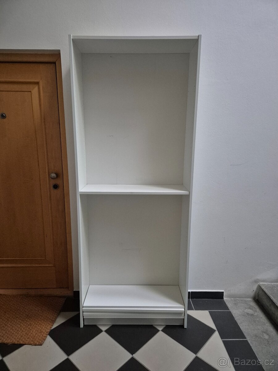 Ikea knihovna Billy