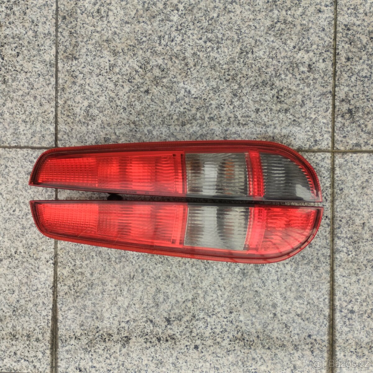 Zadní světla Ford Focus MK2 Combi.