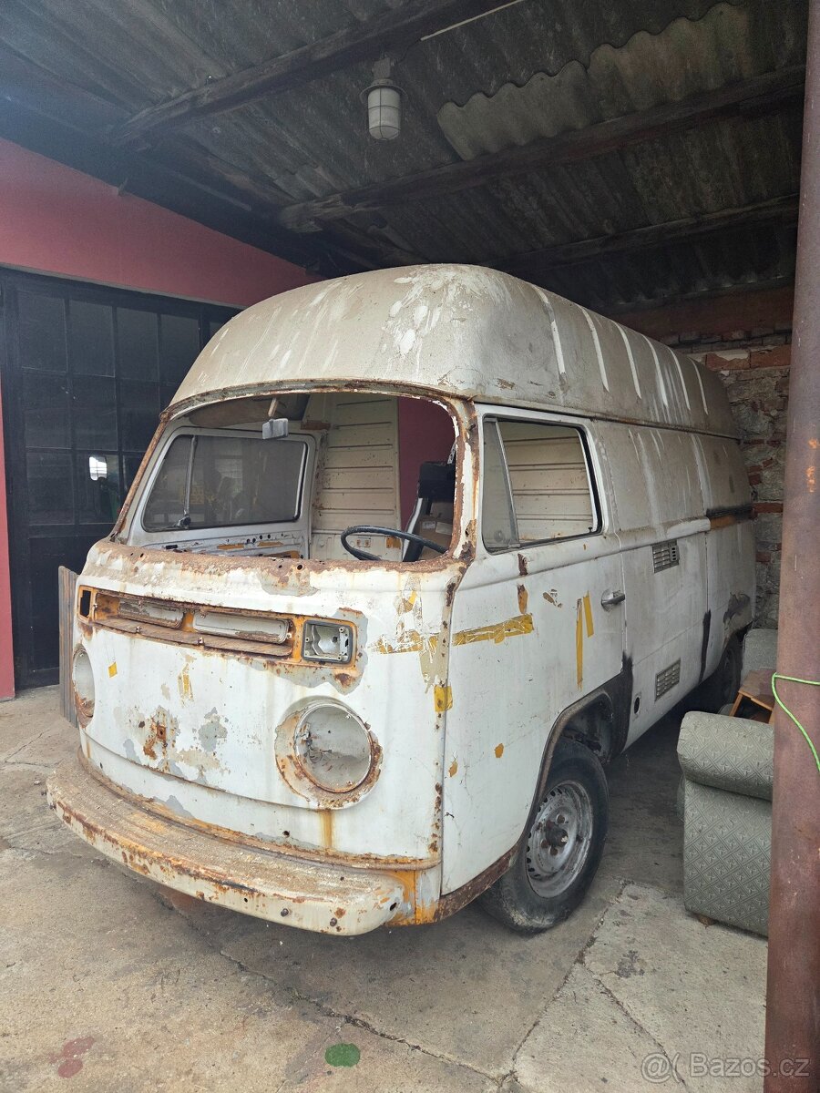 2x VW T2 + nábytek