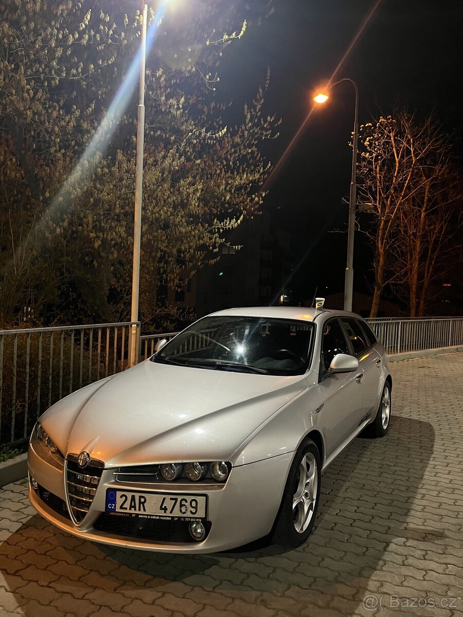 Alfa Romeo 159 Sportwagon 1.9 jtdm 16v