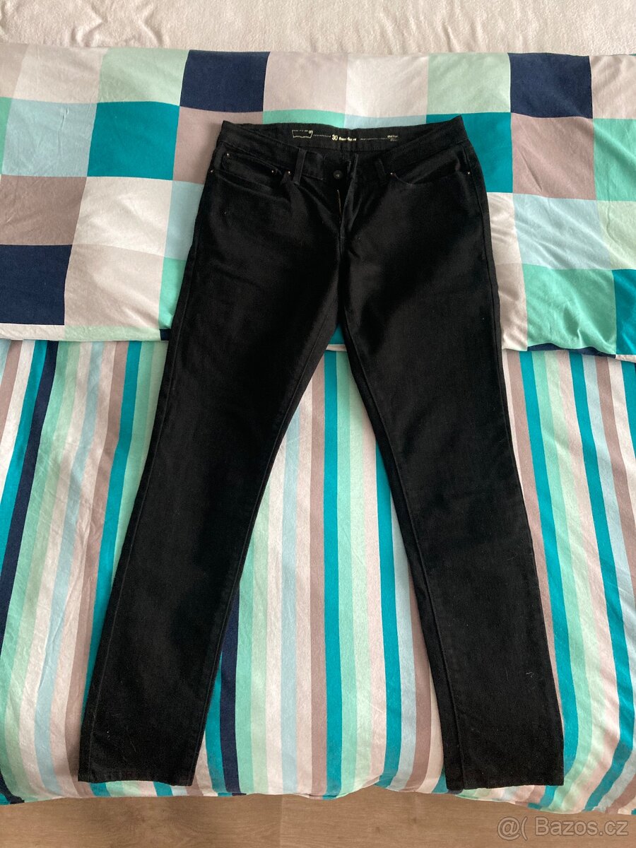Skinny Levis Mid Rise W30 L32 dámské