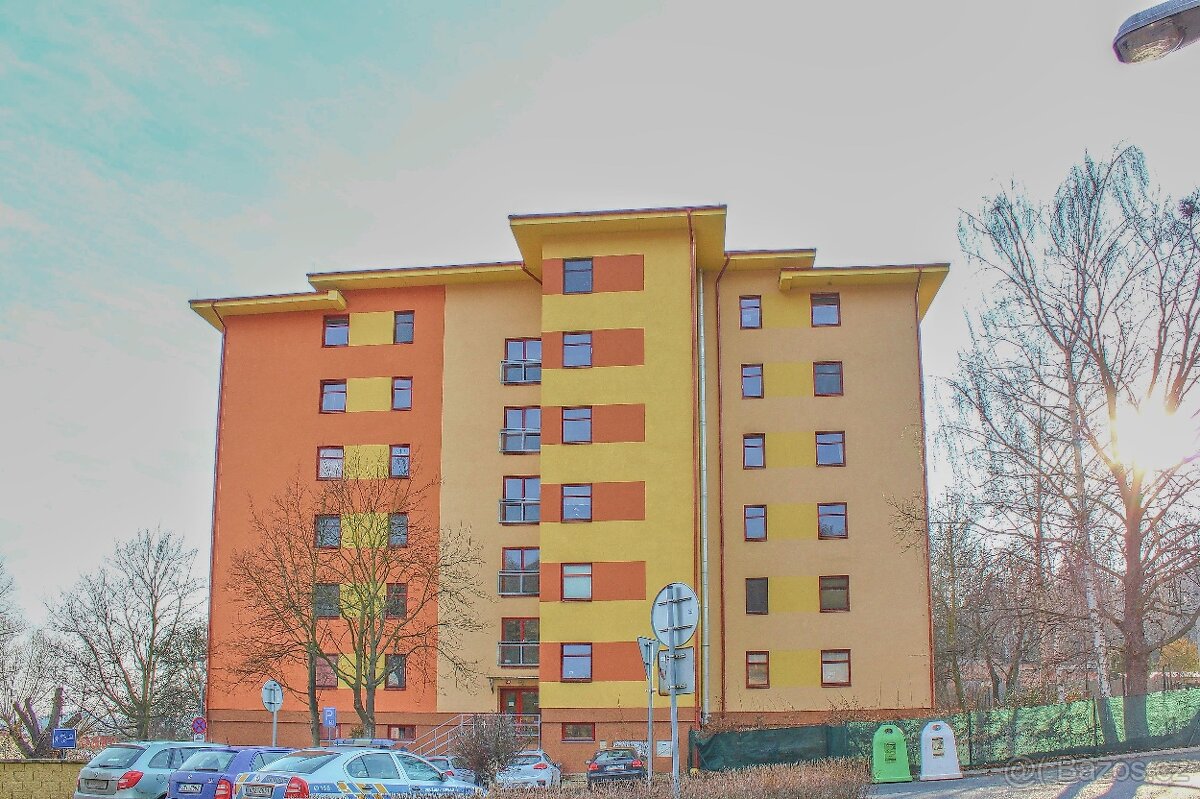 Pronájem bytu 1+kk, 37 m²  Kralupy nad Vltavou.
