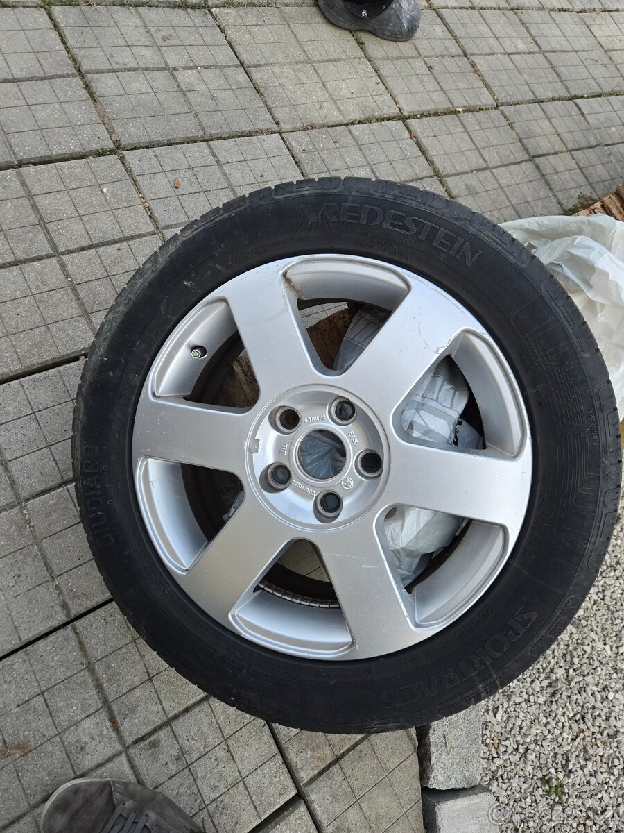 ALU kola + pneu Škoda Oktavia 2