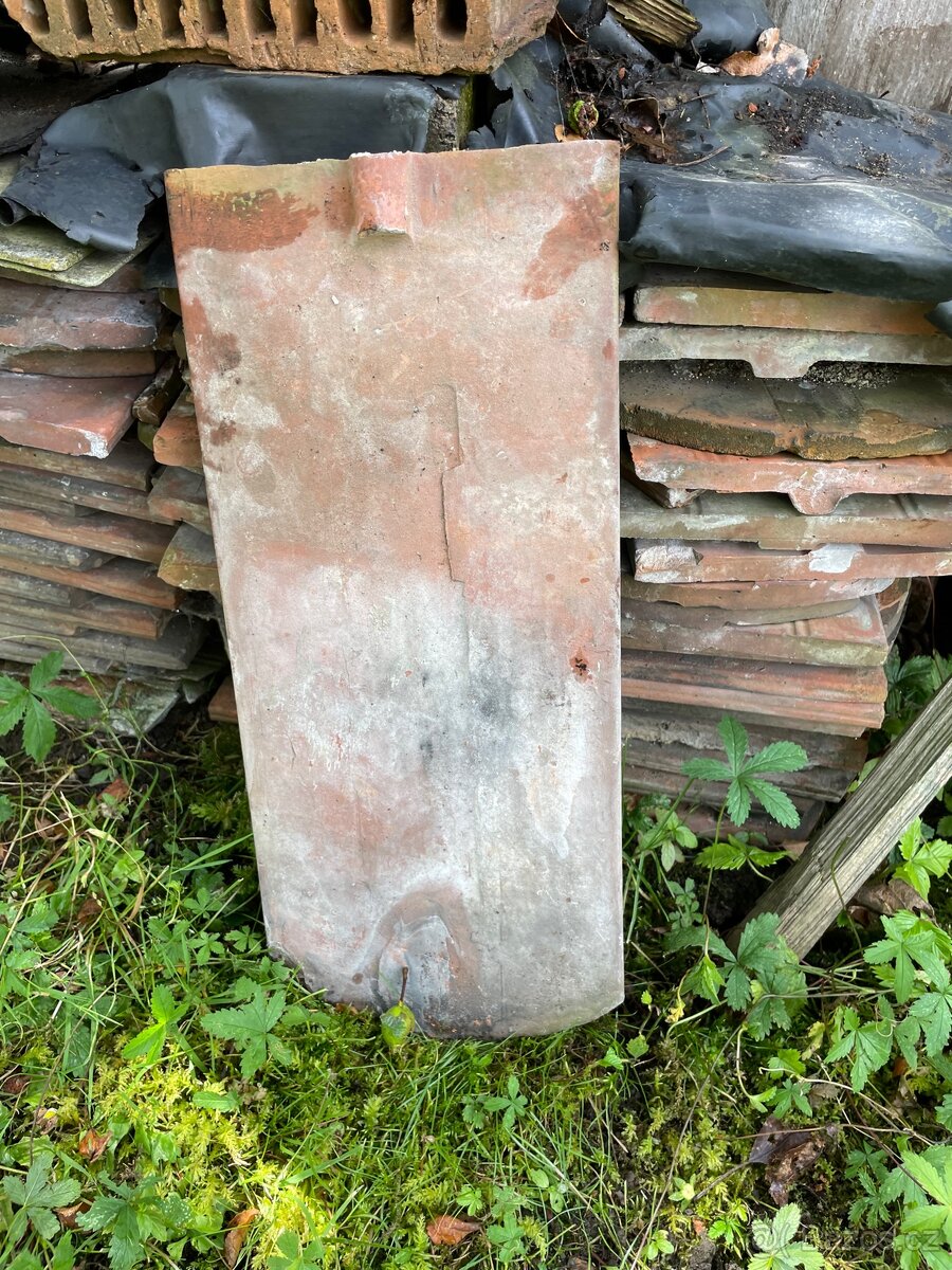 Bobrovka - střešní taška