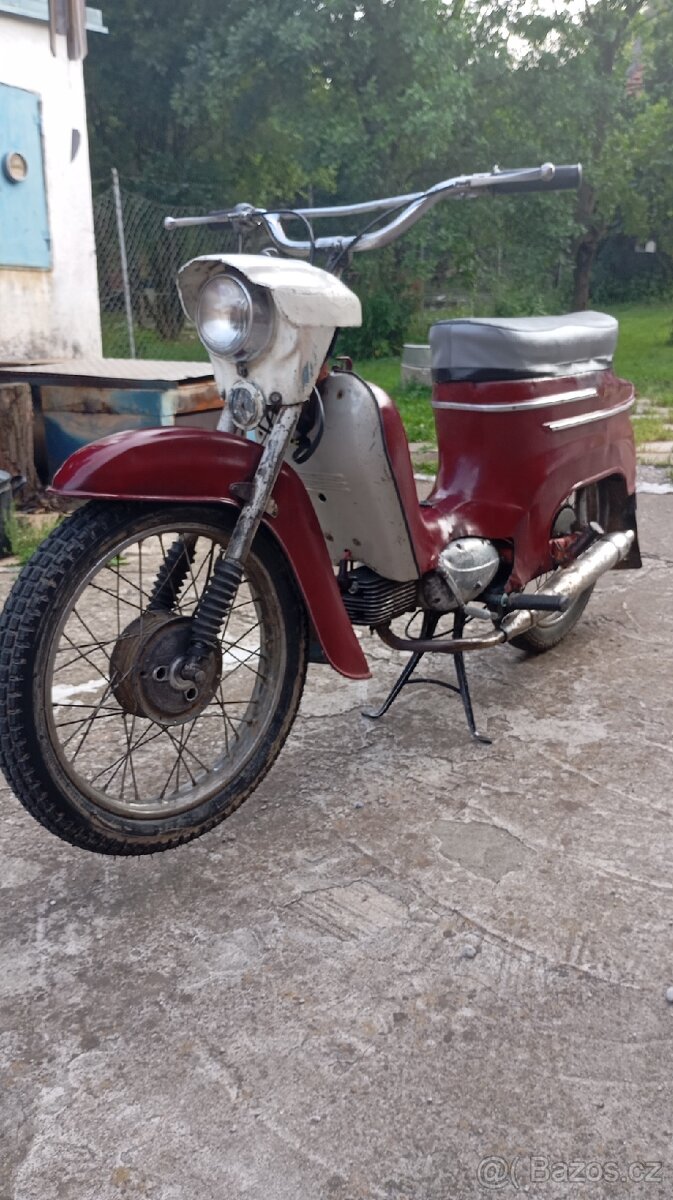 Jawa pionýr 05