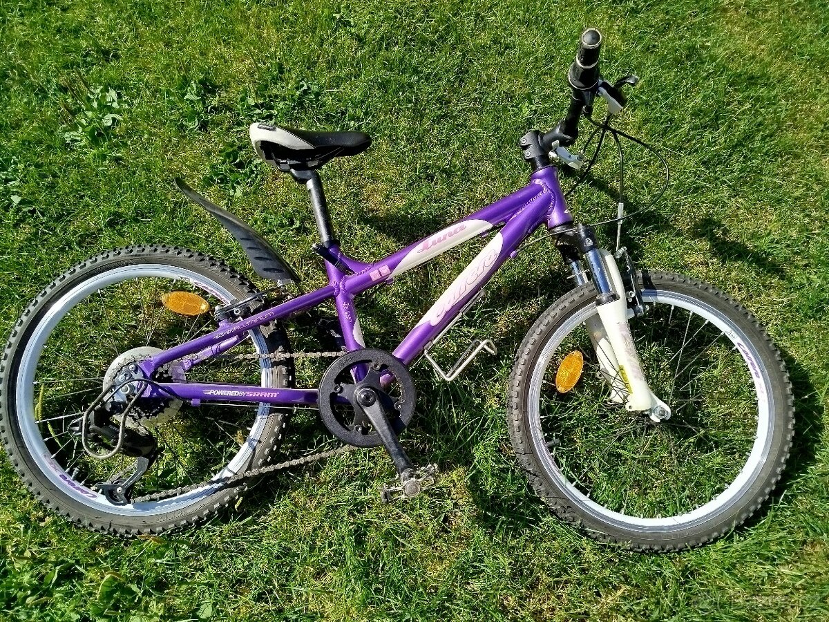 Dívčí kolo vel.20 značka Carrere Luna