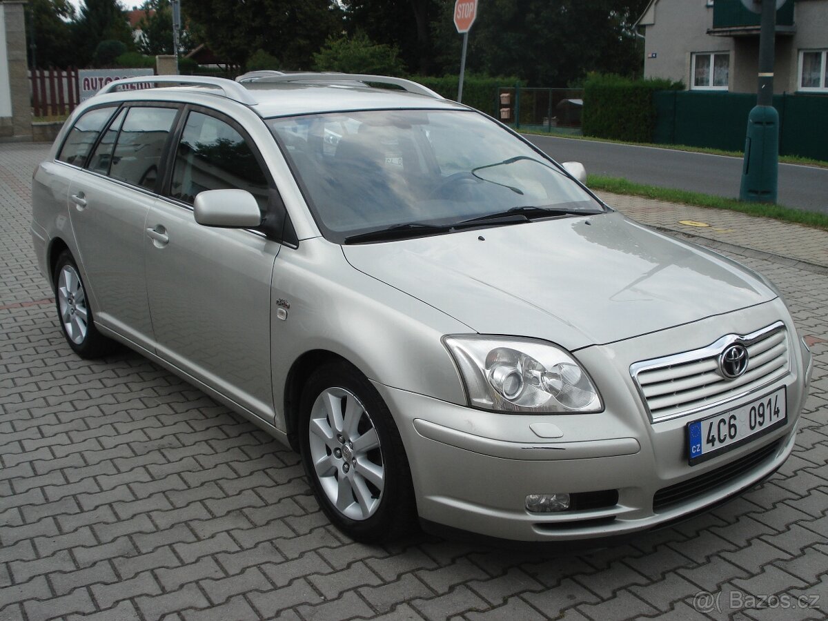 TOYOTA AVENSIS KOMBI 2.0 D-4D,NOVÁ STK,MODEL 2005