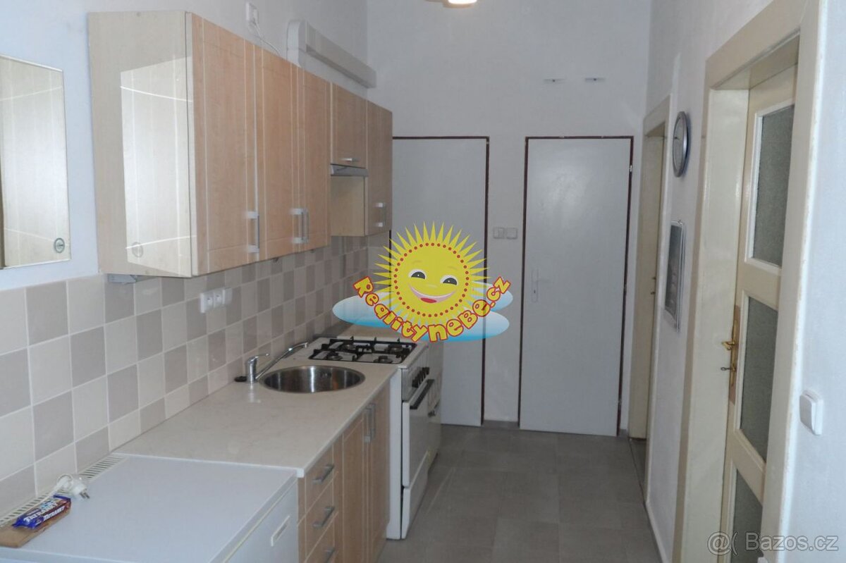 Pronájem bytu 2+1, 49m2 Vrchlického Praha 5 Košíře