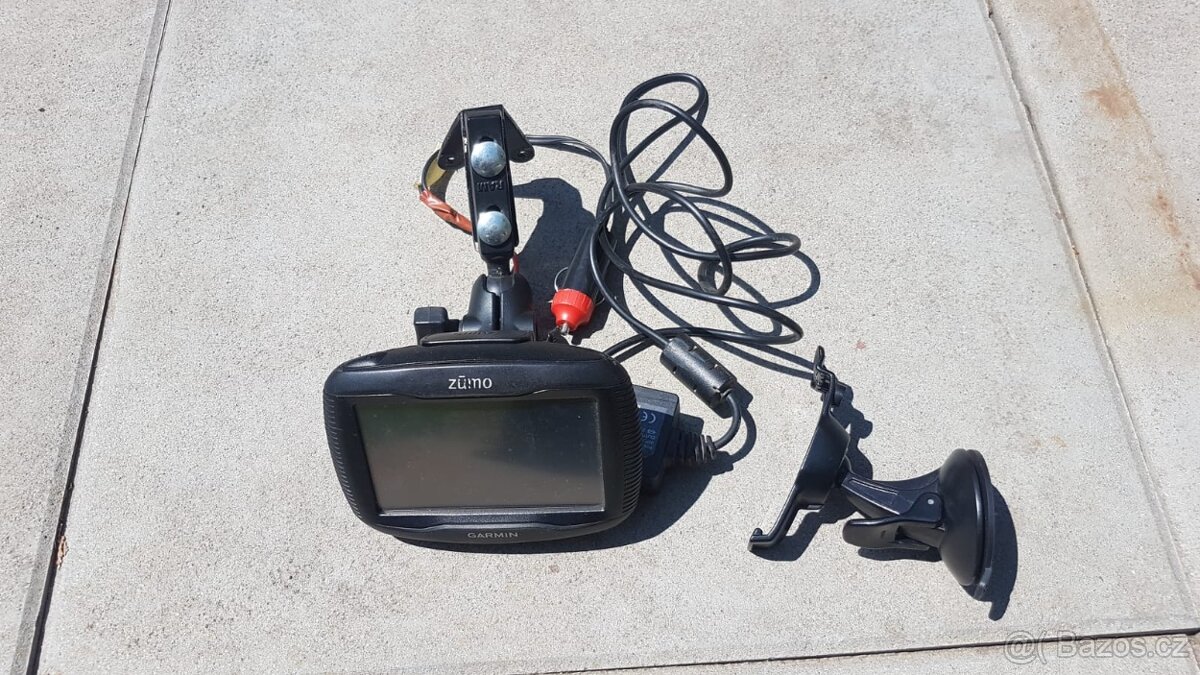 Navigace Garmin Zumo 350 LM