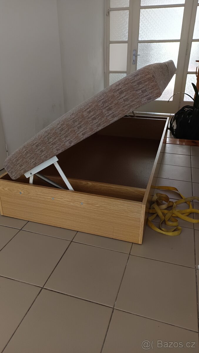 Prodam postel s uloznym prostorem, 195x85