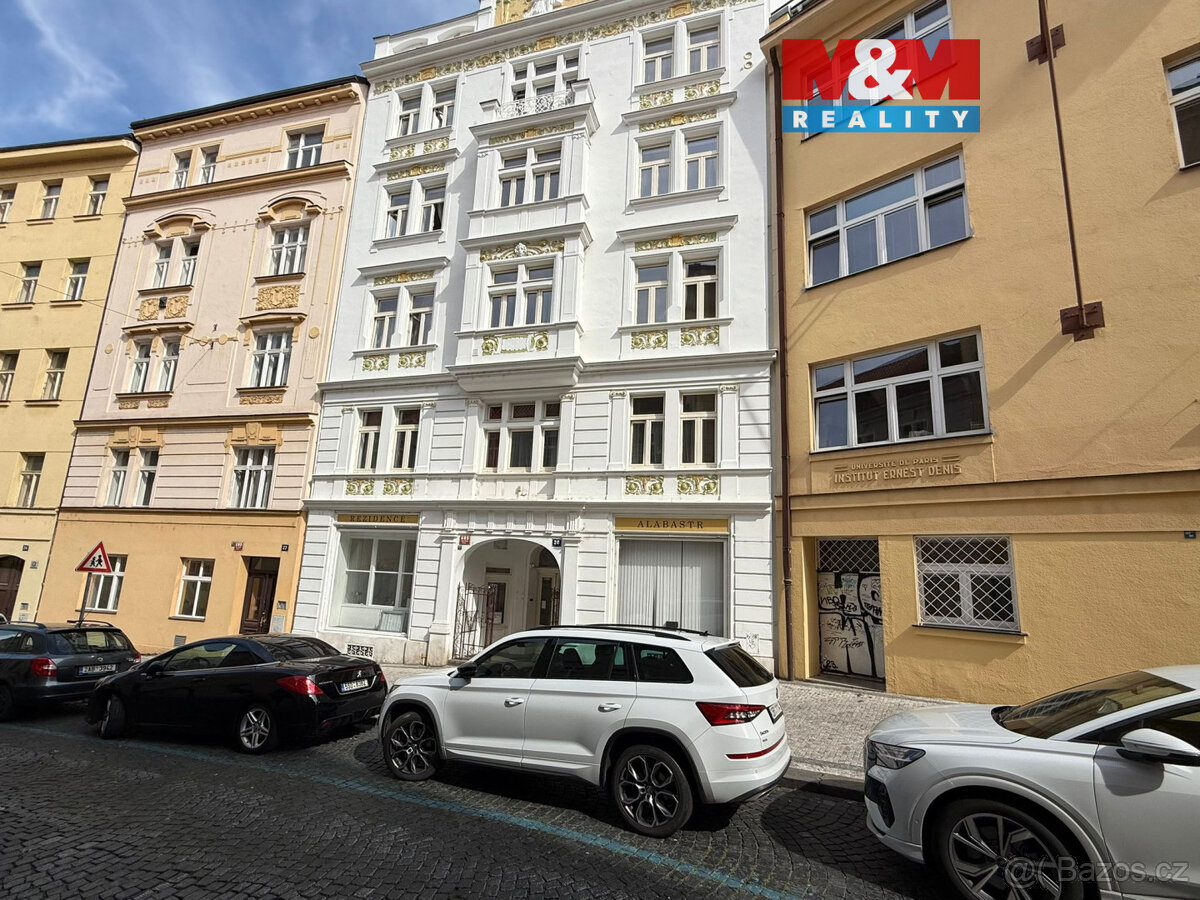 Prodej bytu 1+kk, 24 m², Praha, ul. Školská