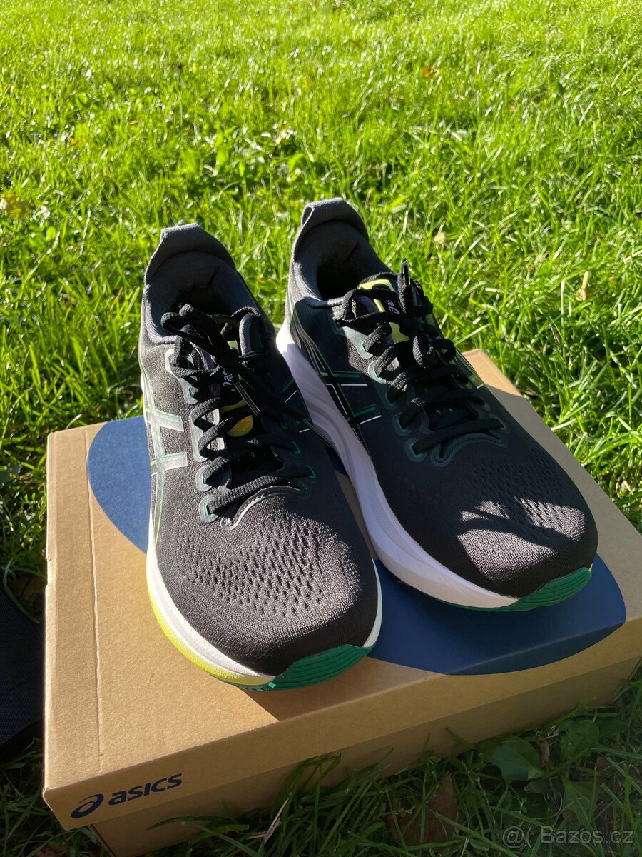 ASICS Gel-Kayano 32, vel. 42.5 – jako nové