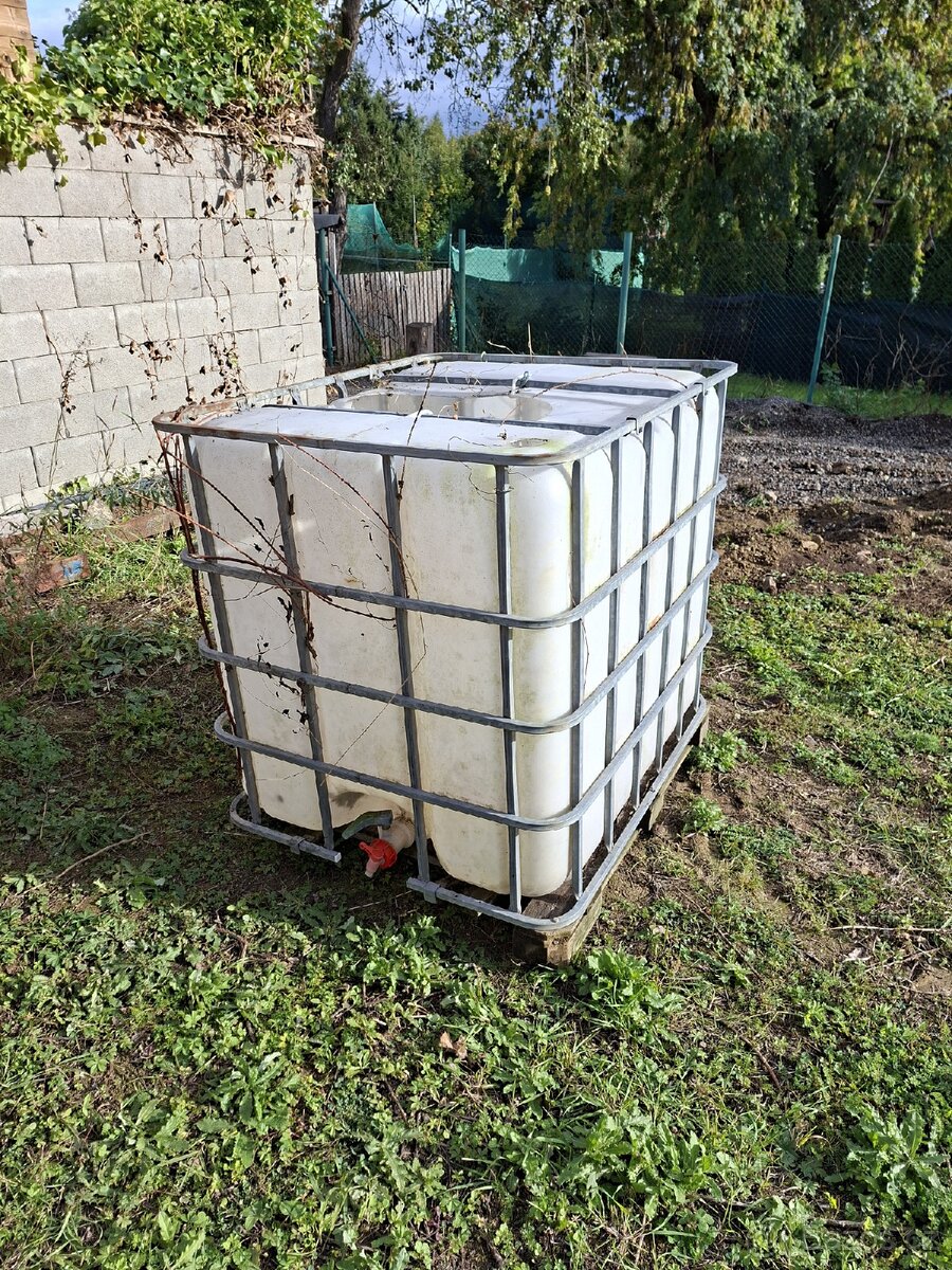 ibc kontejner 1000l