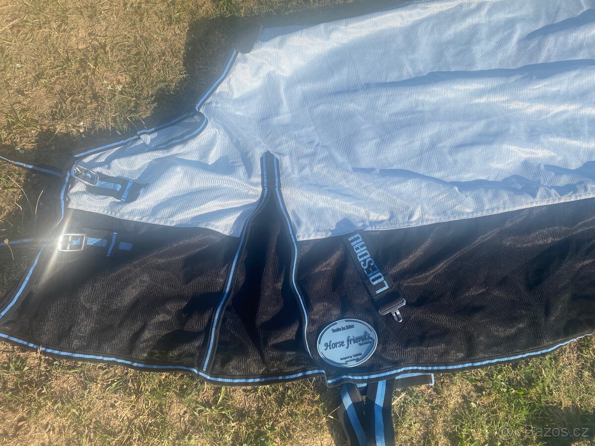 Letní lehká deka proti mouchám