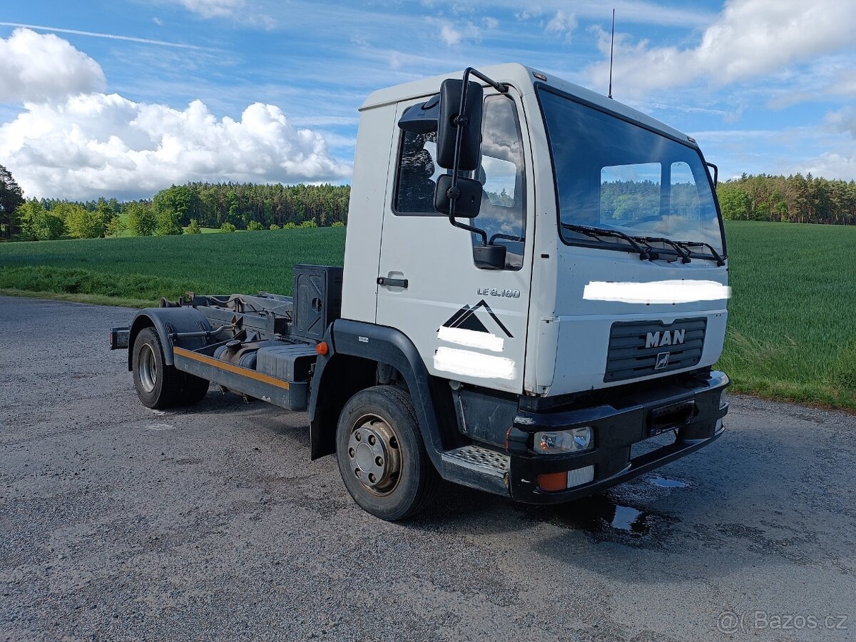 MAN LE 8,180 8400kg Nosič kontejneru CTS Okřínek L2000 2005